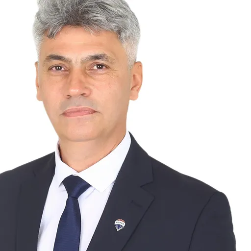 Mesut Kozhan