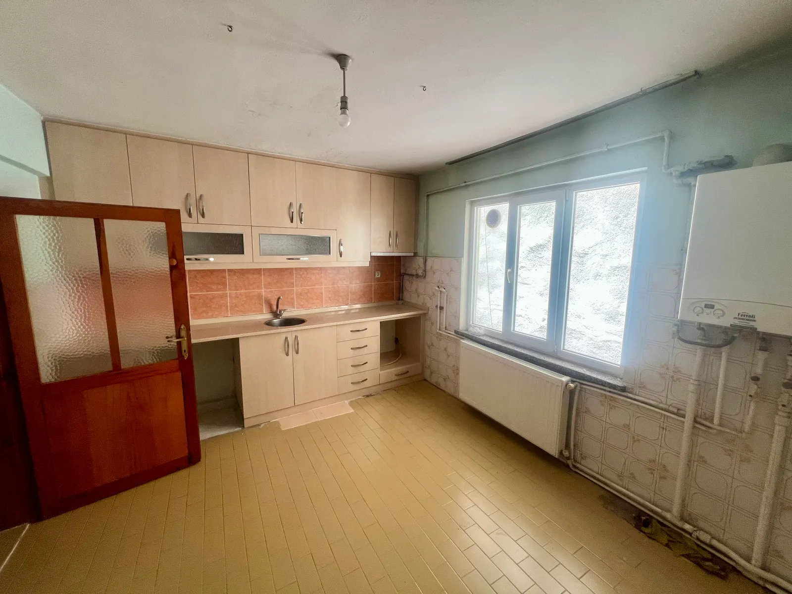 Atalar’da Kiralık 2+1 Daire küçük 5