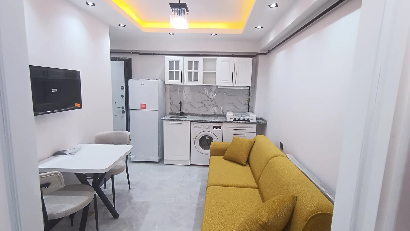SARAYLAR'DA 2+1 APART SIFIR EŞYALI (KLİMALI)