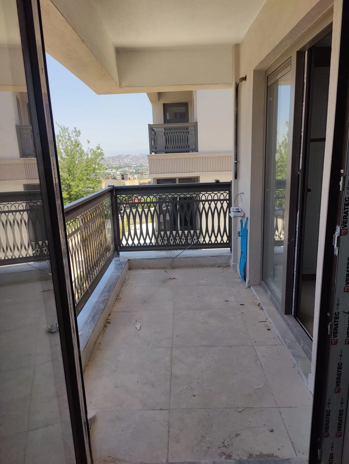 GÜMÜŞÇAY DA 2+1 LÜKS DAİRE küçük 8