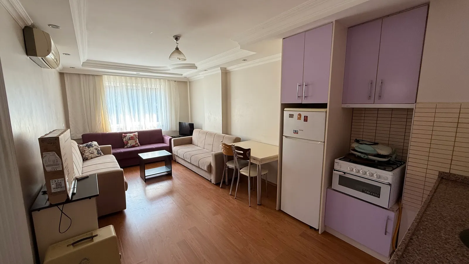 Kınıklı‘da 2 + 1 faturalar dahil aidatsız apart
