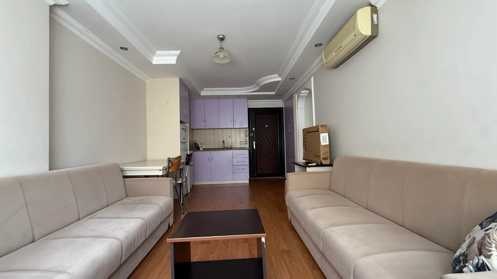 Kınıklı‘da 2 + 1 faturalar dahil aidatsız apart küçük 5