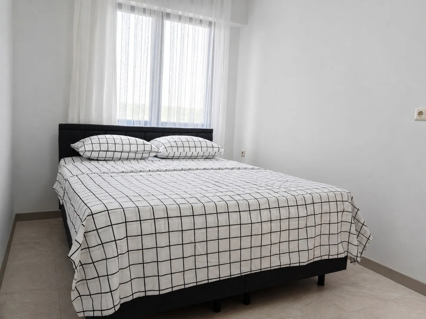 Bagbaşı satılık 1+1 apart küçük 15