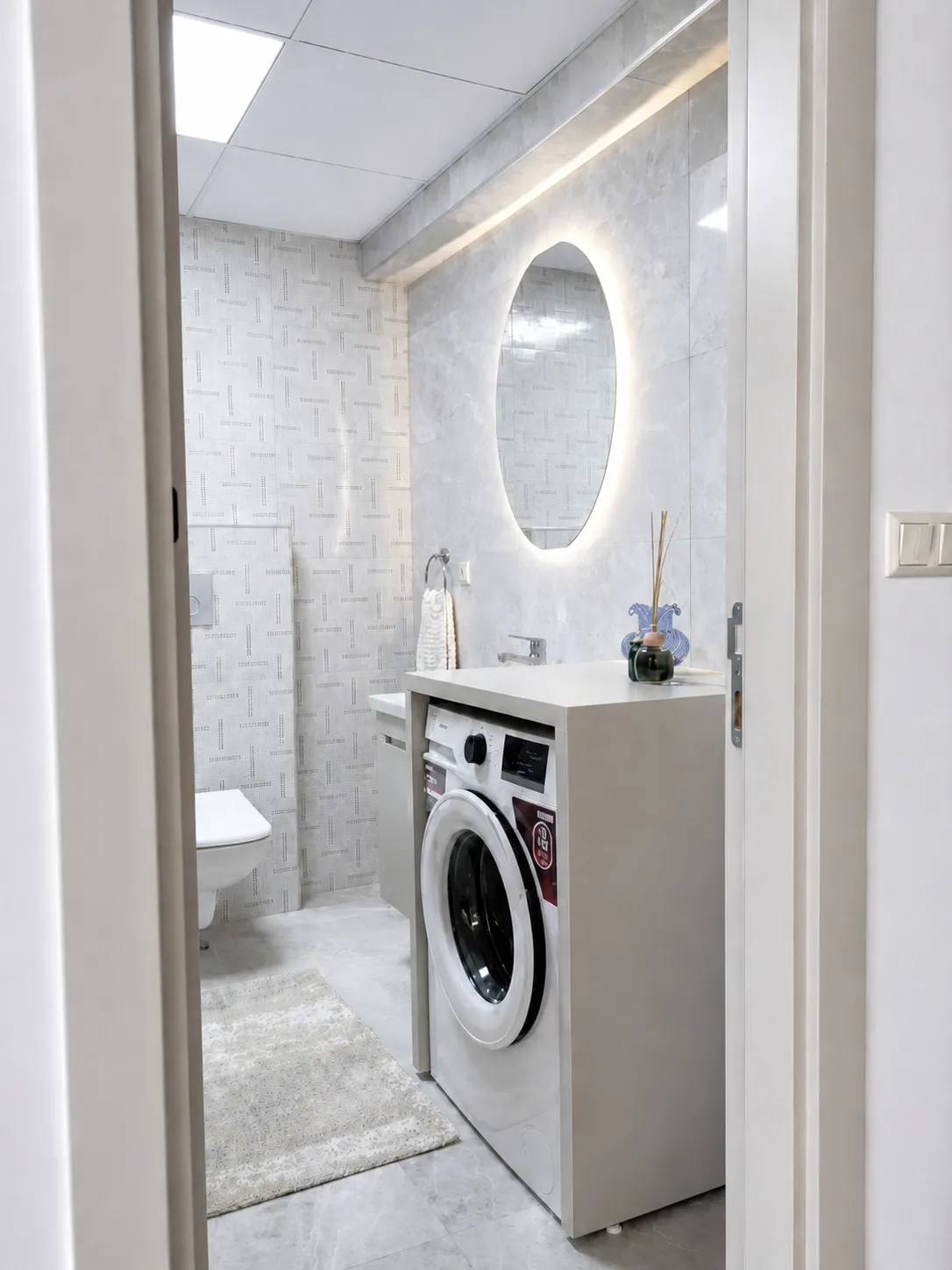 Bagbaşı satılık 1+1 apart küçük 16