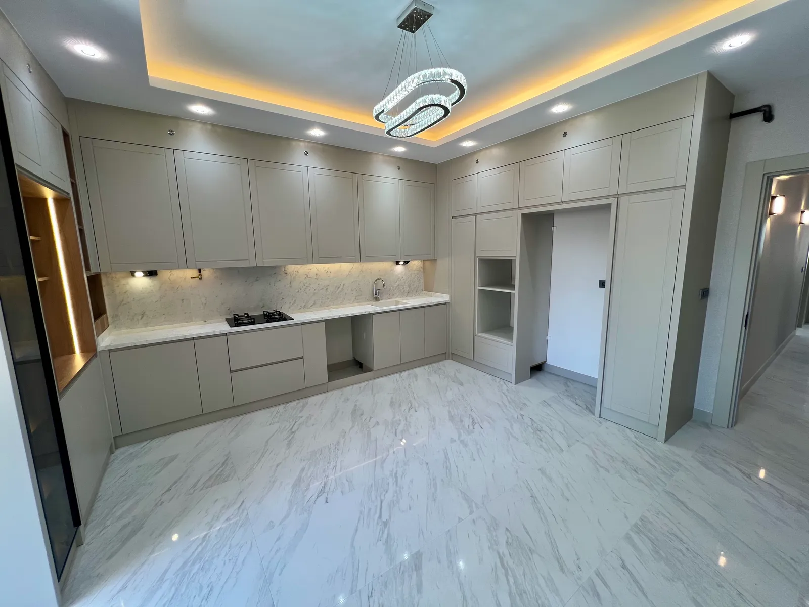 Karahasanlı’da Akıllı Lüksün Yeni Tanımı: Havuzlu Konsept Sitede Satılık Sıfır 175 m² 3+1 Daireler! küçük 8