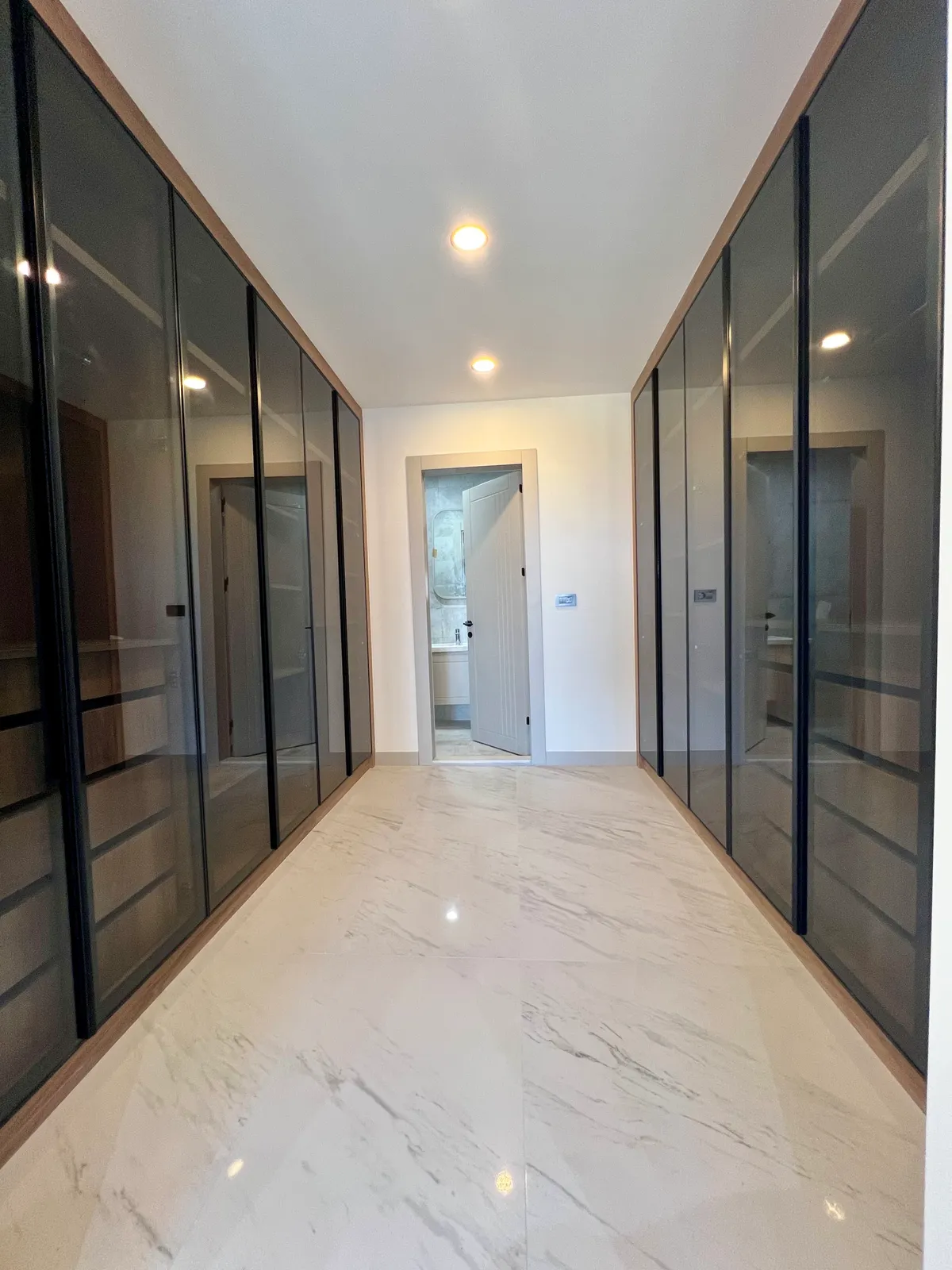 Karahasanlı’da Akıllı Lüksün Yeni Tanımı: Havuzlu Konsept Sitede Satılık Sıfır 175 m² 3+1 Daireler! küçük 15