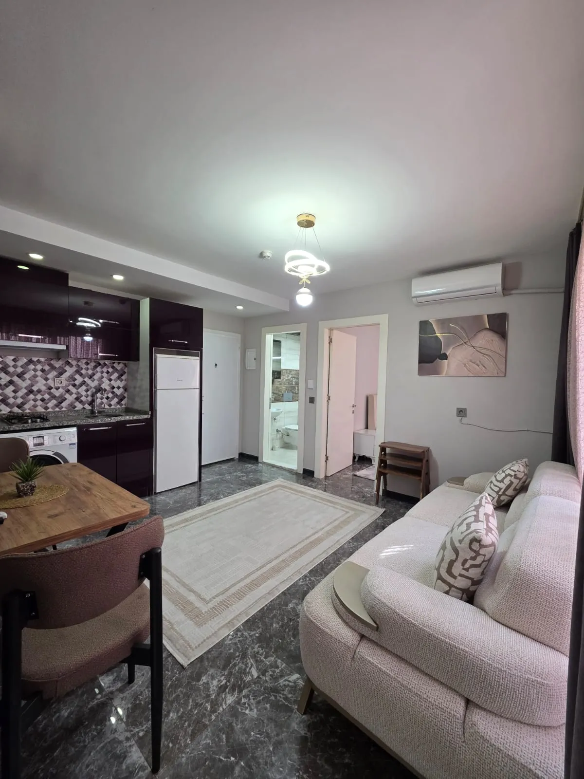 ZEYTİNKÖY MAHALLESİNDE 2+1 ARAKAT APART küçük 2