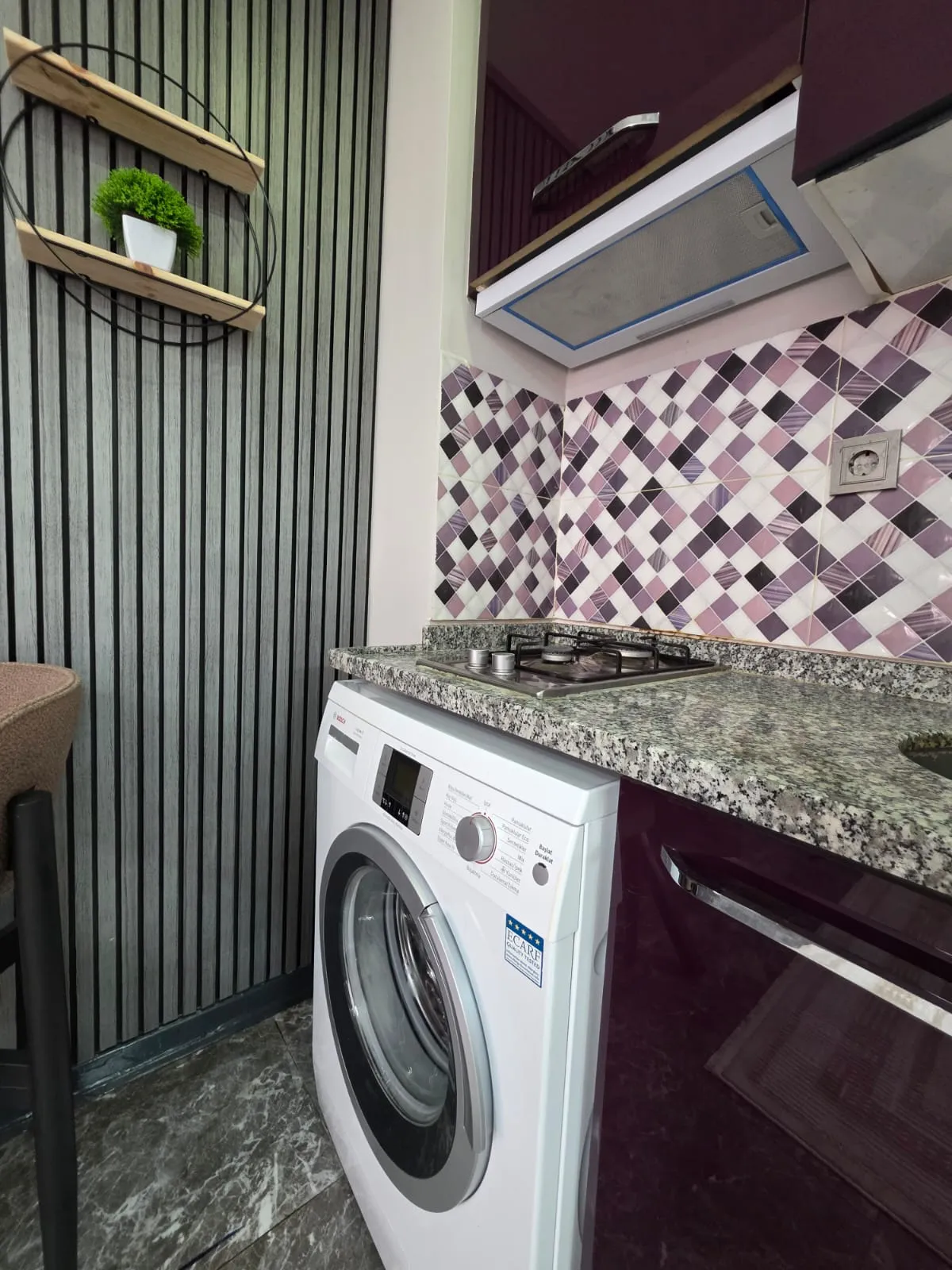 ZEYTİNKÖY MAHALLESİNDE 2+1 ARAKAT APART küçük 8