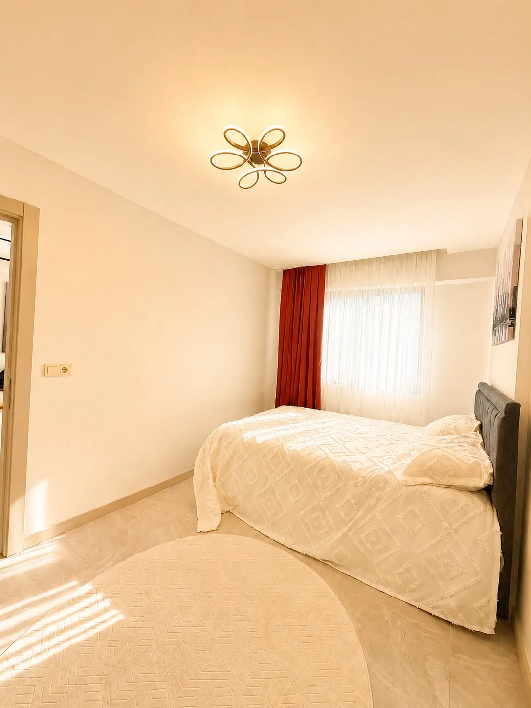 BAĞBAŞINDA CADDE ÜZERİNDE 1+1 APART küçük 7