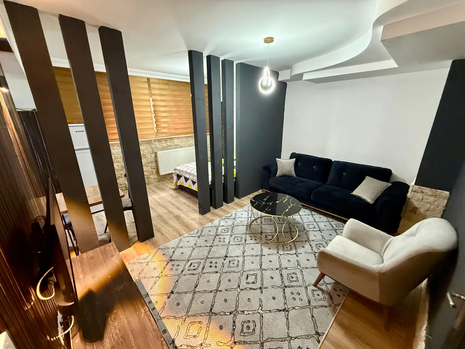 DEĞİRMENÖNÜNDE 1+1 APART küçük 4