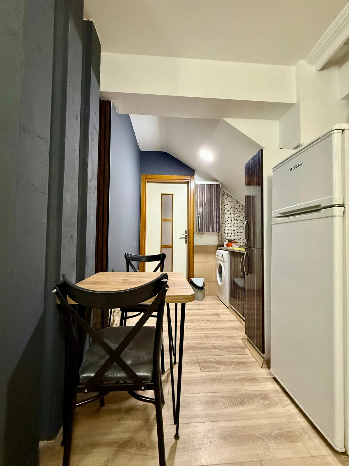 DEĞİRMENÖNÜNDE 1+1 APART küçük 8