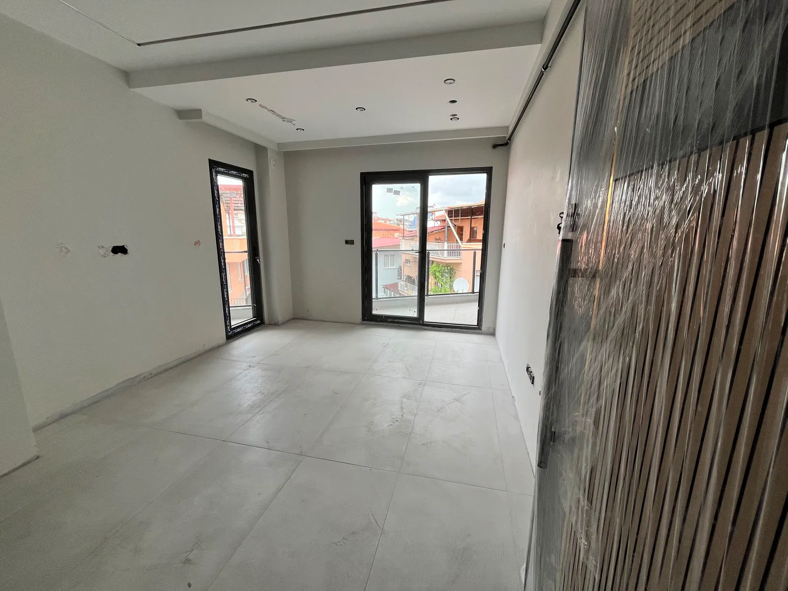 İLBADEDE 2+1 DAİRE küçük 6