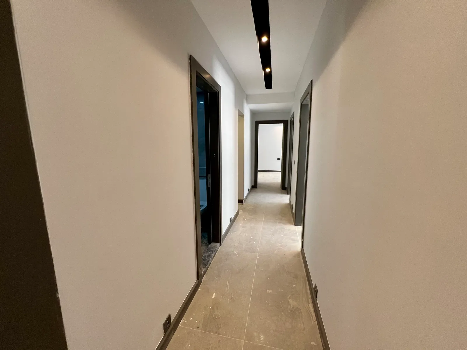  YENİ ŞEHİR HASTANESİ YAKININDA, SINIRLARI AŞAN BİR YAŞAM: ÇAKMAK-KARAHASANLI SINIRINDA RESORT KONSEPTLİ 3+1 DAİRELER! küçük 10