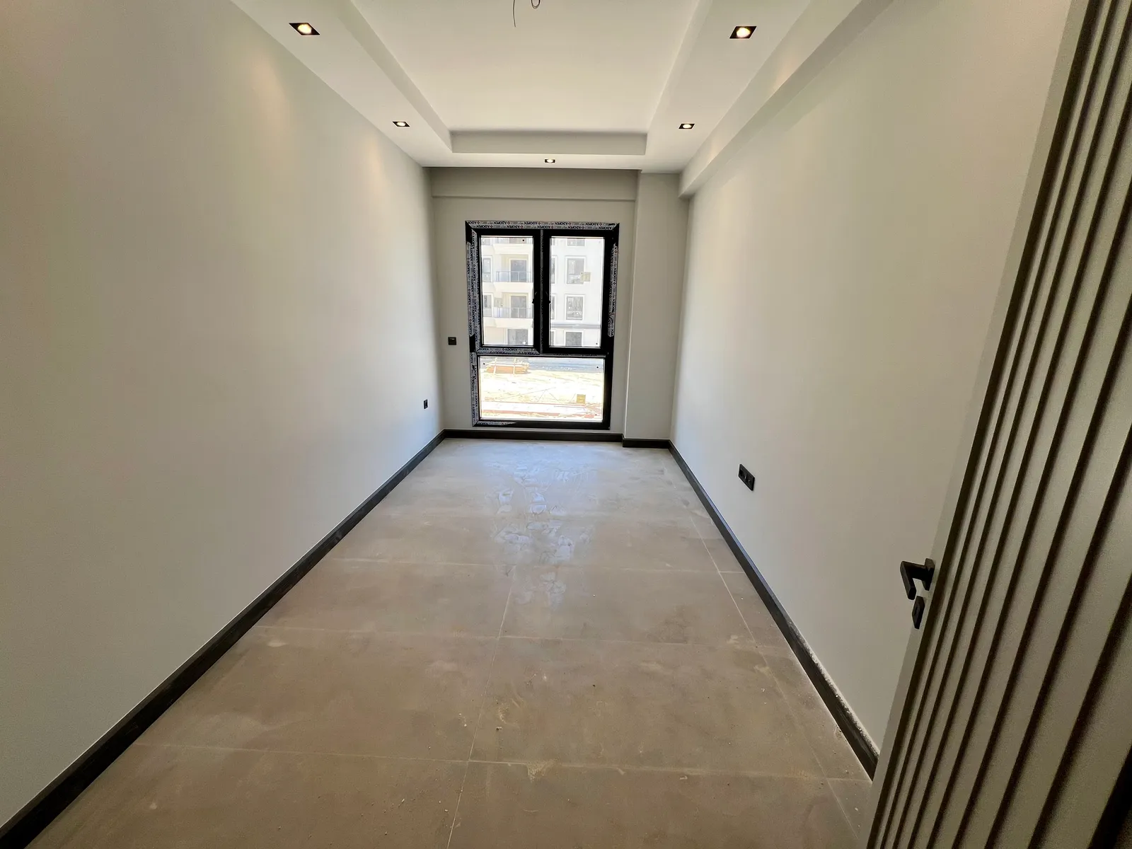  YENİ ŞEHİR HASTANESİ YAKININDA, SINIRLARI AŞAN BİR YAŞAM: ÇAKMAK-KARAHASANLI SINIRINDA RESORT KONSEPTLİ 3+1 DAİRELER! küçük 15