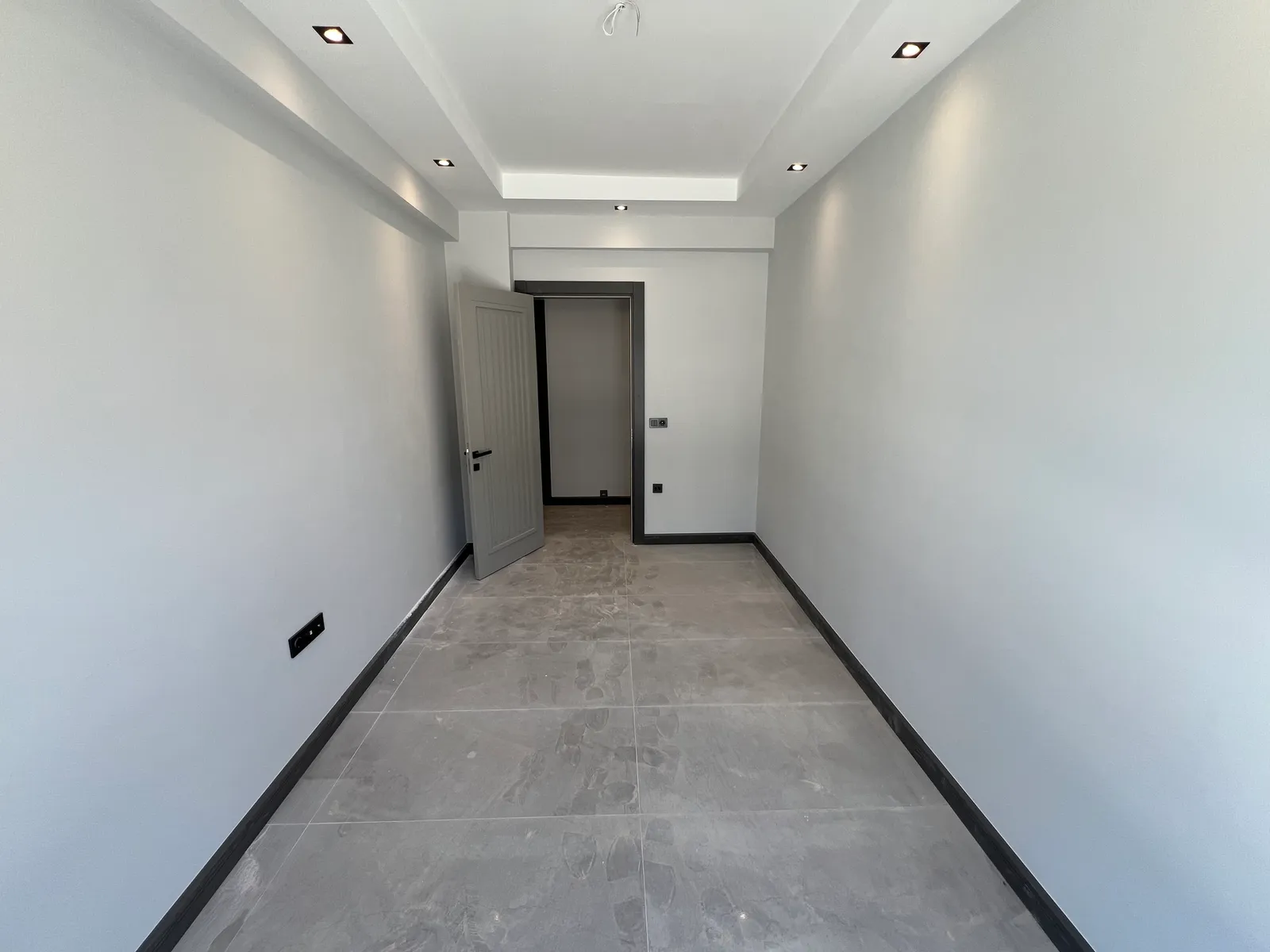  YENİ ŞEHİR HASTANESİ YAKININDA, SINIRLARI AŞAN BİR YAŞAM: ÇAKMAK-KARAHASANLI SINIRINDA RESORT KONSEPTLİ 3+1 DAİRELER! küçük 16