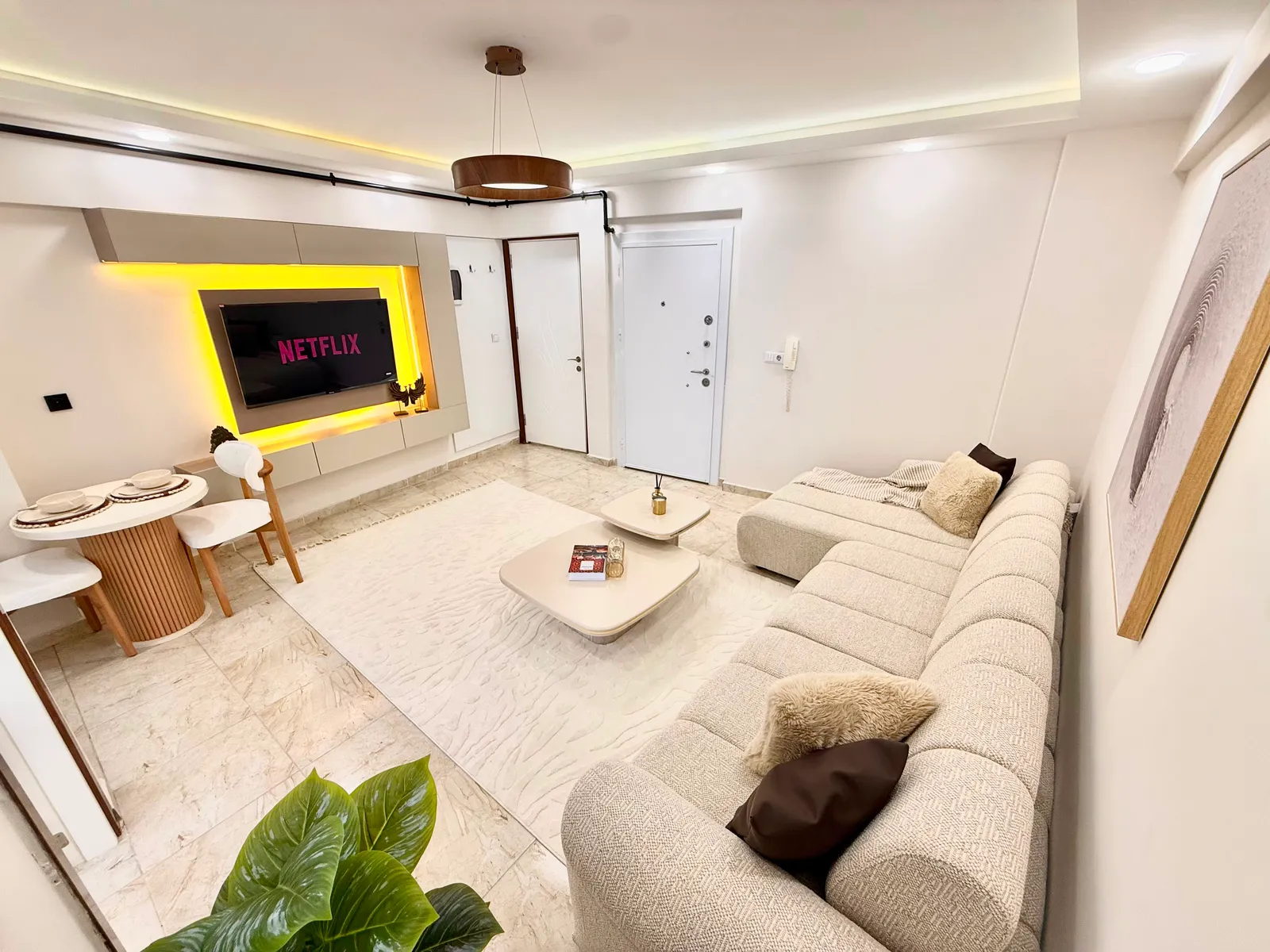 DEĞİRMENÖNÜNDE 1+1 ARAKAT APART