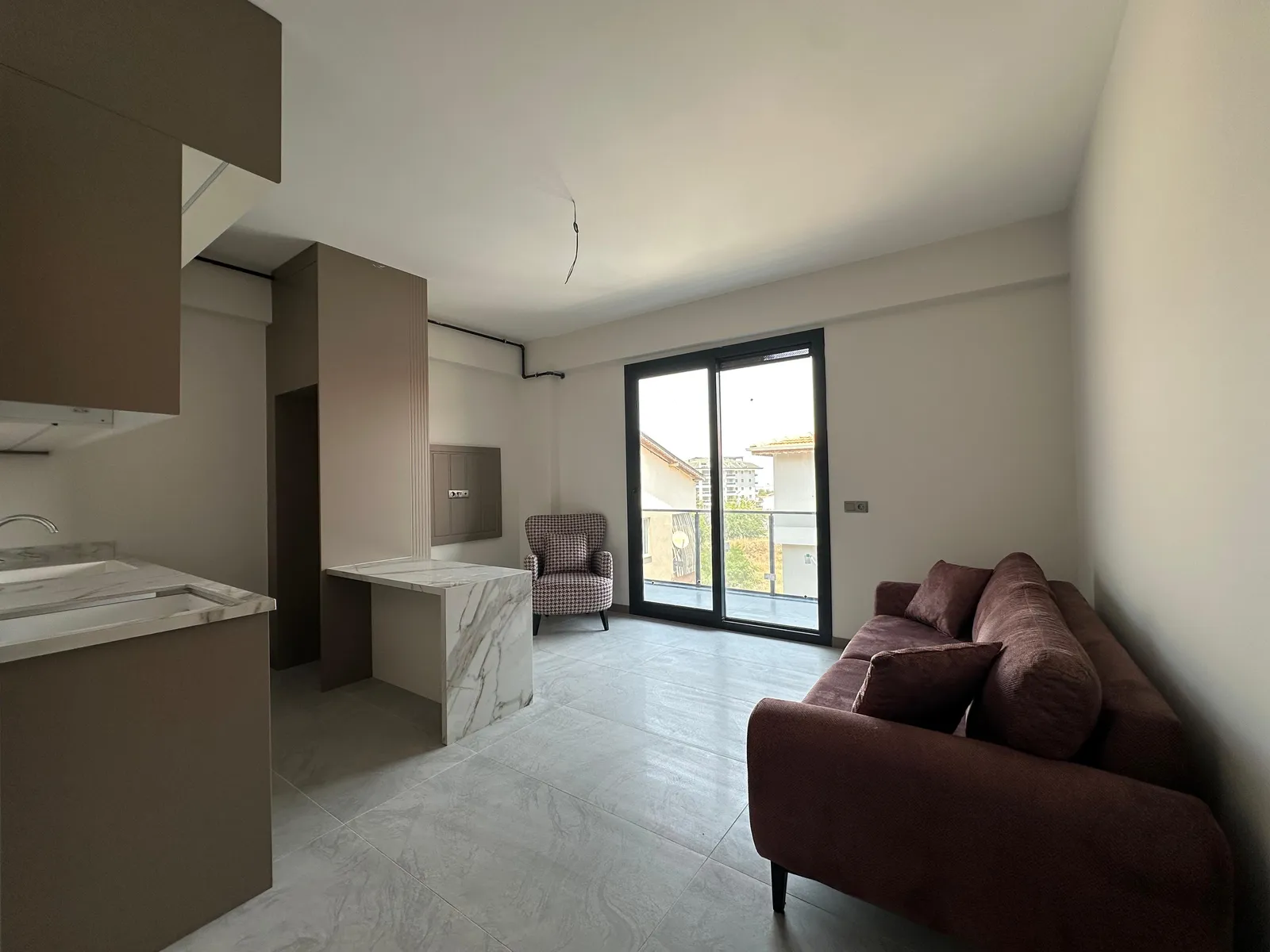 ZEYTİNKÖYDE 1+1 APART küçük 2
