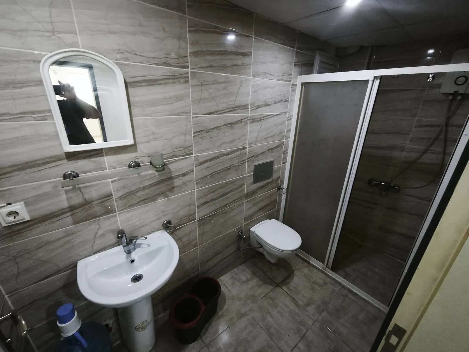 DEĞİRMENÖNÜ'NDE 1+1 APART küçük 12