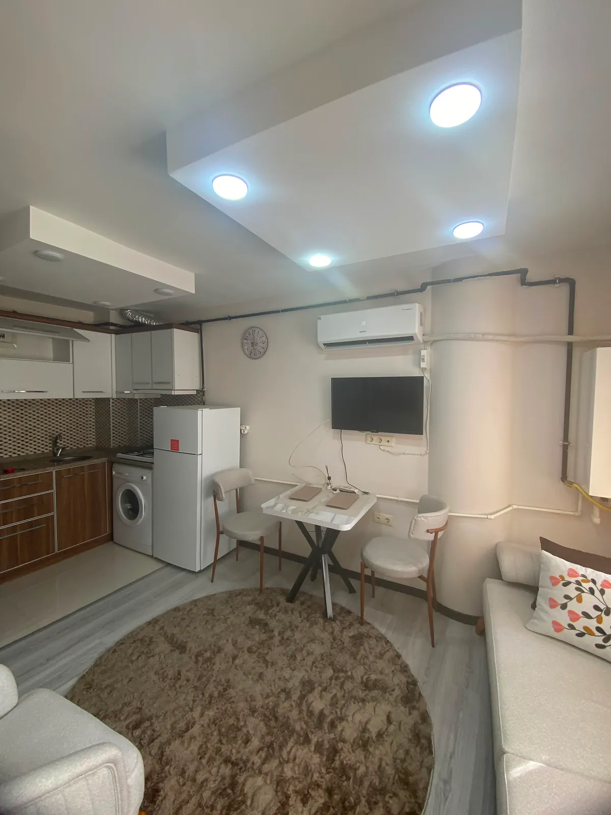 EMEK CADDESİ'NDE 2+1 APART küçük 4