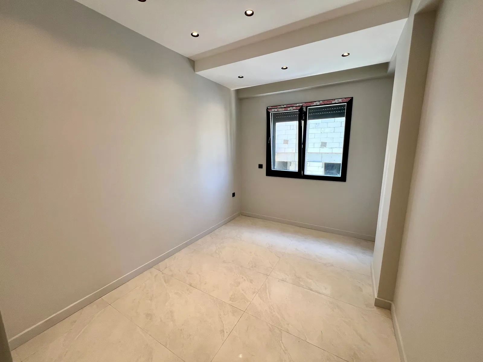 🚗 CİNKAYA CADDE ÜZERİNDE, IŞIL IŞIL DÖRT CEPHESİ AÇIK YENİ NESİL YAŞAM! küçük 8