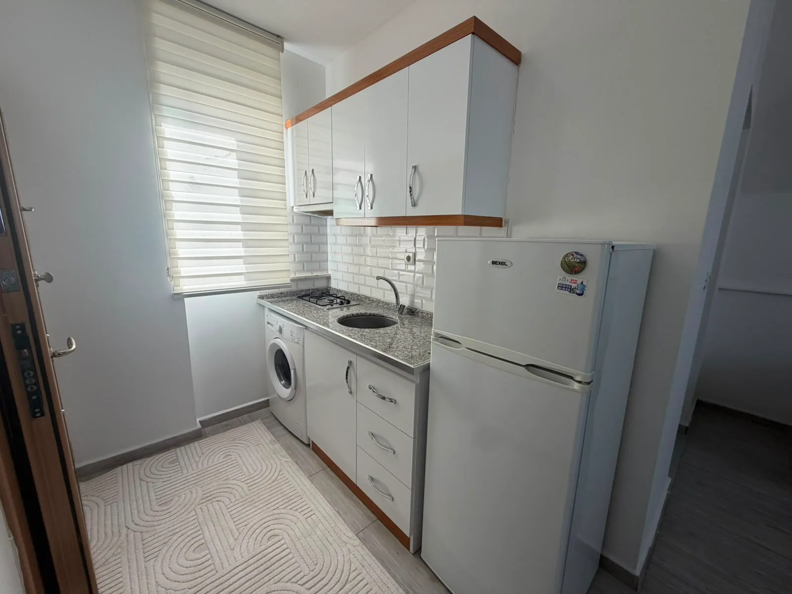 ASMALIEVLER'DE 1+0 EŞYALI APART  küçük 5