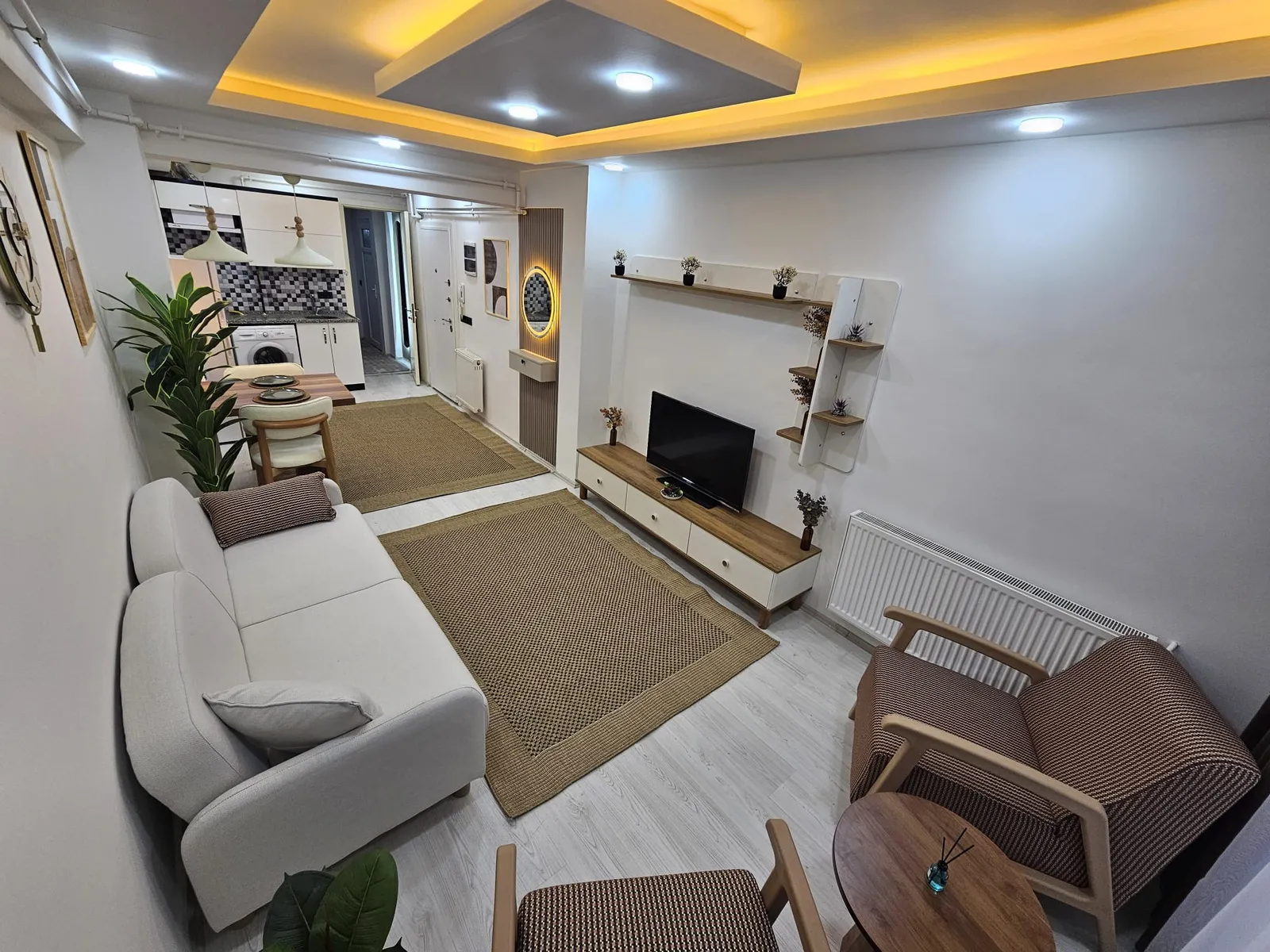 FESLEĞEN MAHALLESİNDE 1+1 APART küçük 2