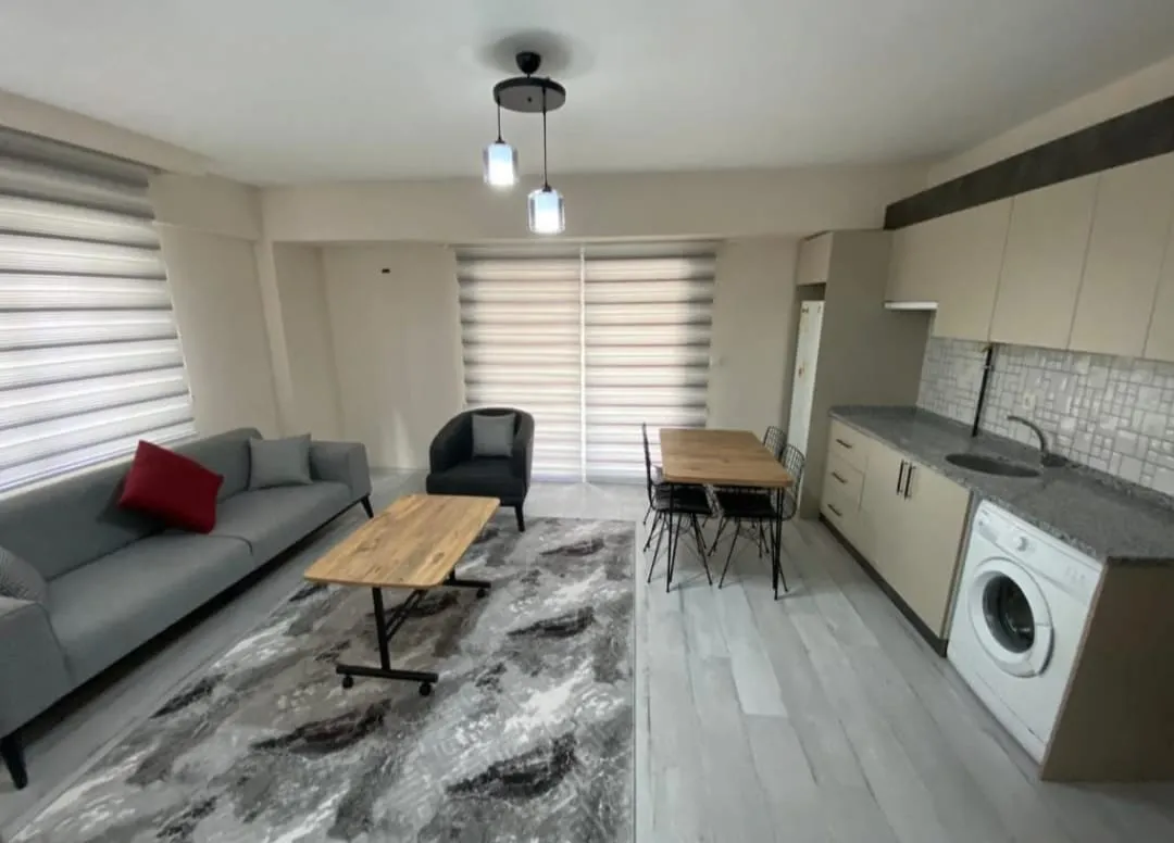 KINIKLI'DA 2+1 APART (DEPOZİTOSUZ) BALKONLU küçük 3
