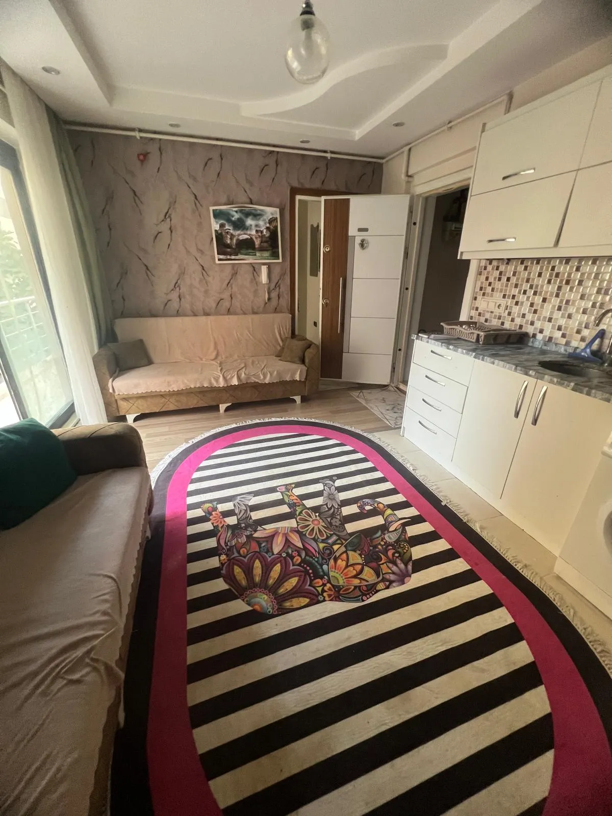 İSTİKLAL MAHALLESİ 1+1 APART küçük 2