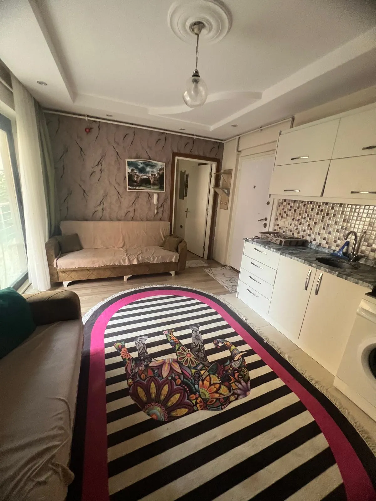 İSTİKLAL MAHALLESİ 1+1 APART küçük 3