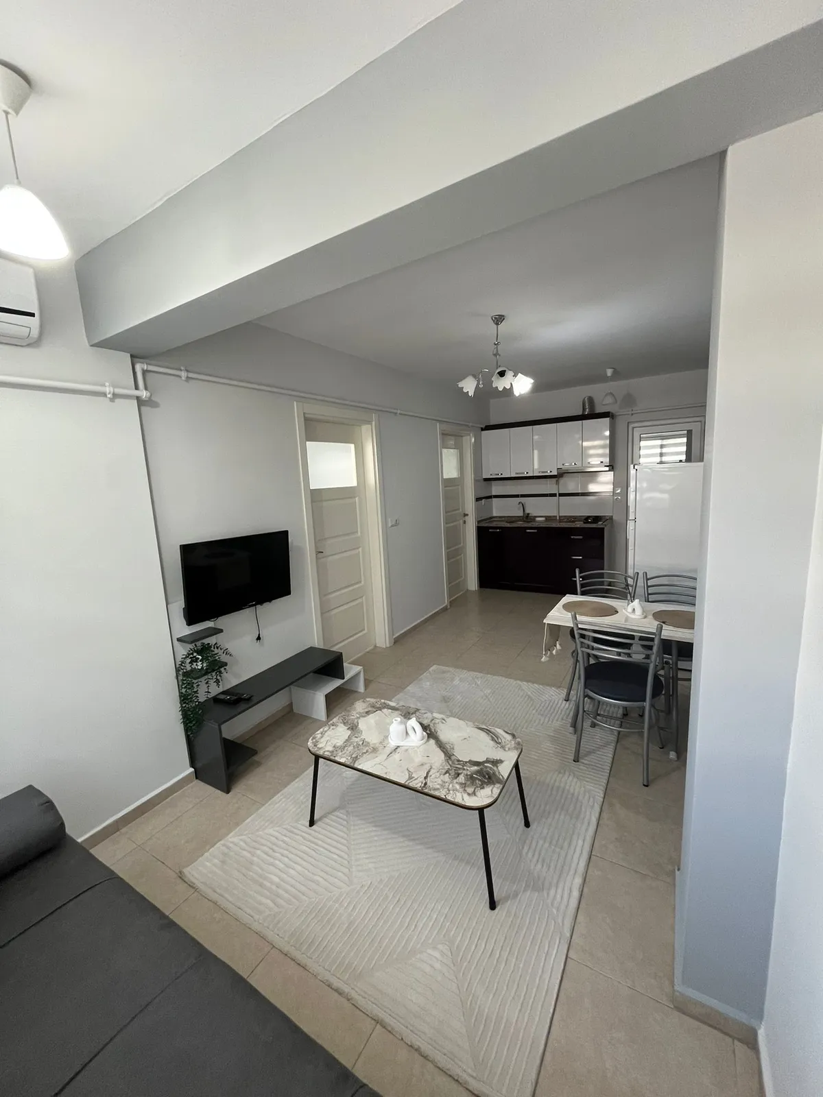 KINIKLI'DA 2+1 KİRALIK APART küçük 2