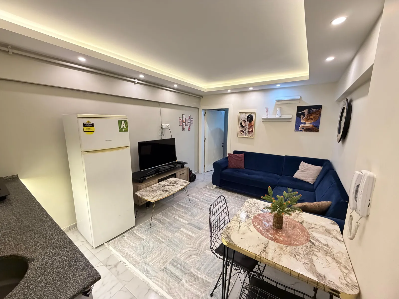 DEĞİRMENÖNÜ MAHALLESİ'NDE 1+1 APART küçük 2