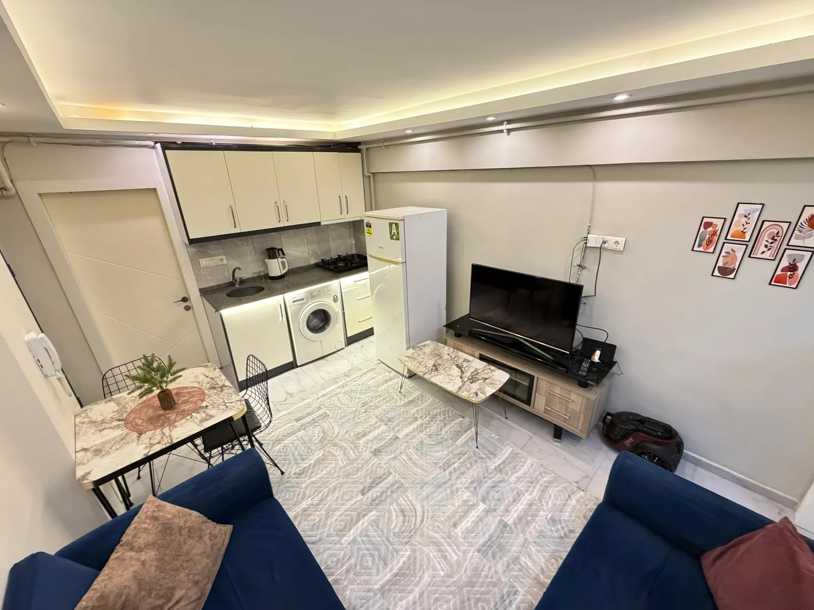 DEĞİRMENÖNÜ MAHALLESİ'NDE 1+1 APART küçük 3