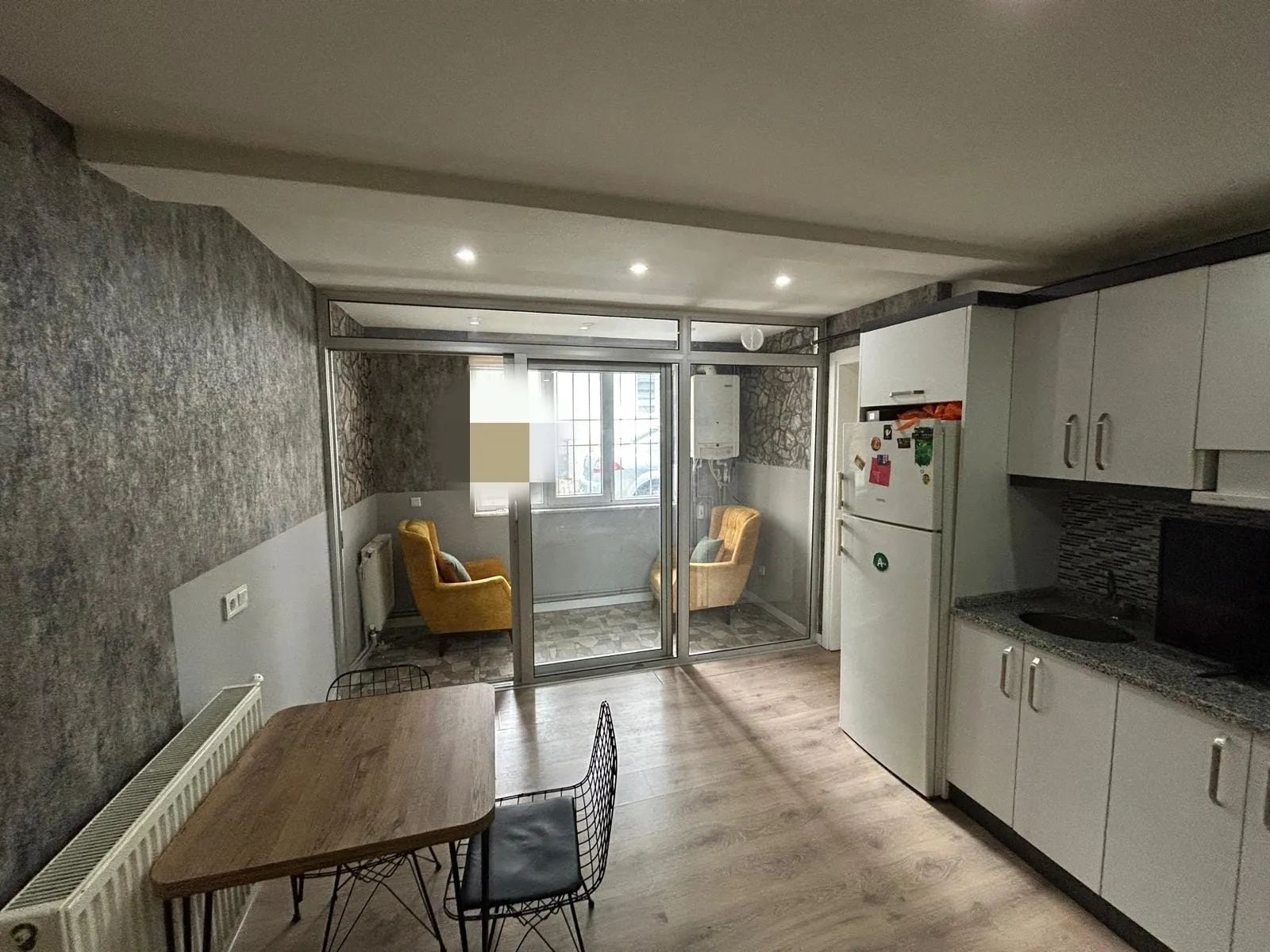 DEĞİRMENÖNÜ'NDE 1+1 APART küçük 4