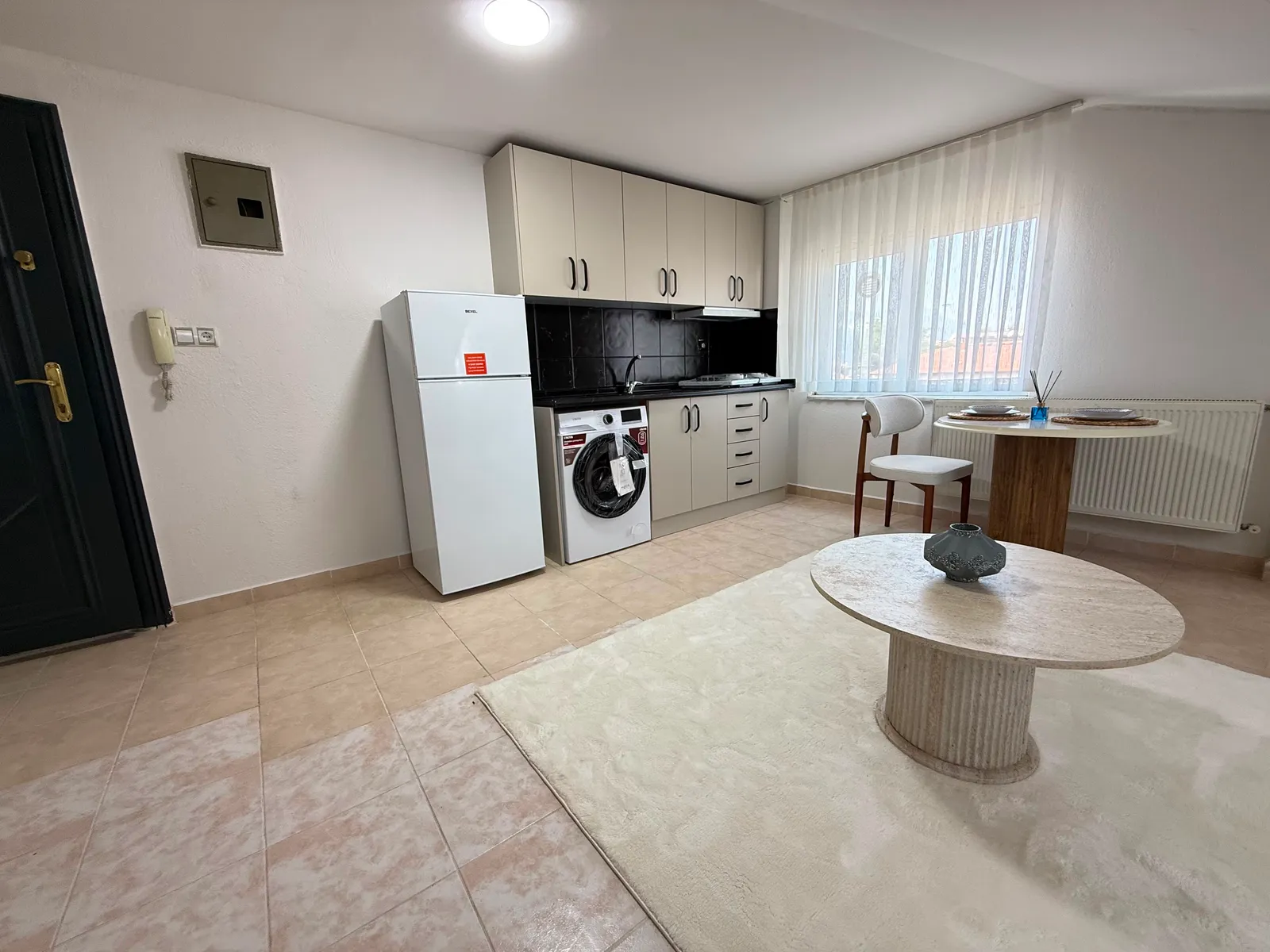 İNCİLİPINAR'DA 1+1 LÜKS APART küçük 4