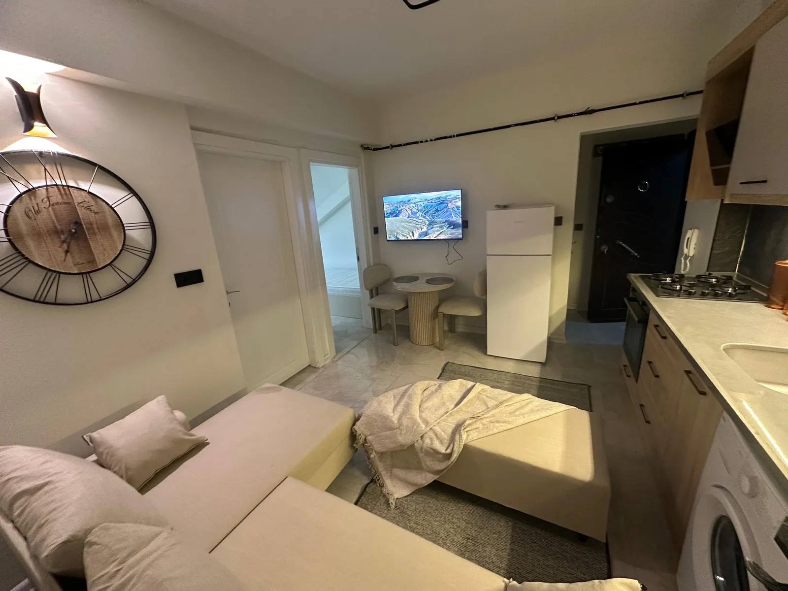 ZEYTİNKÖY MAHALLESİ'NDE 2+1 APART küçük 4