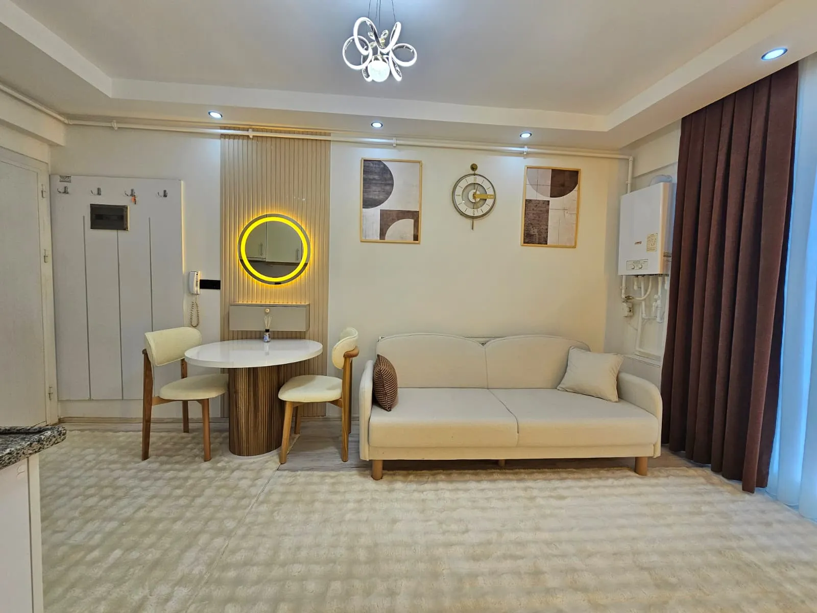 DEĞİRMENÖNÜ MAHALLESİ'NDE 1+1 APART