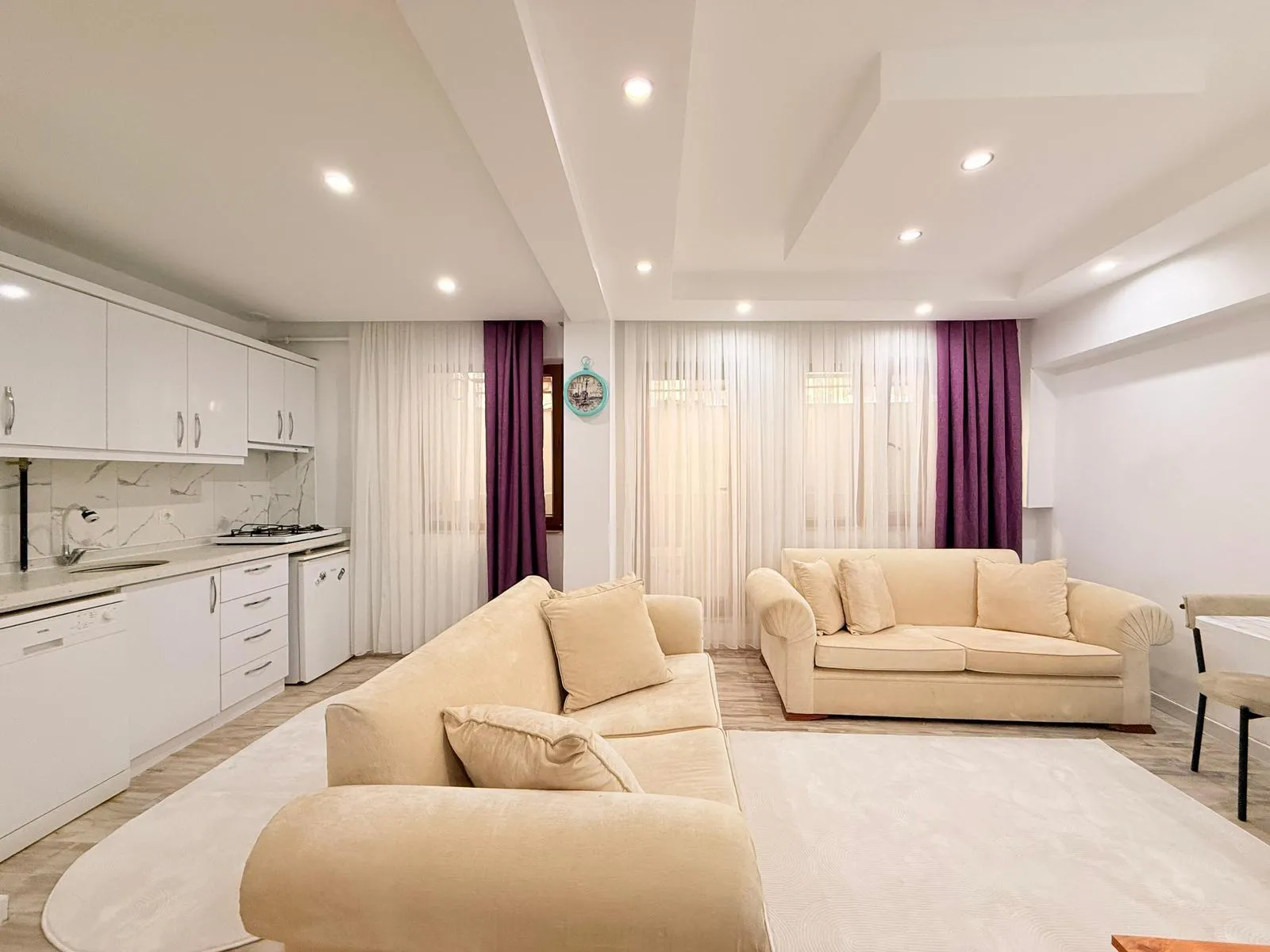 İSTİKLAL MAHALLESİ'NDE 1+1 APART küçük 3