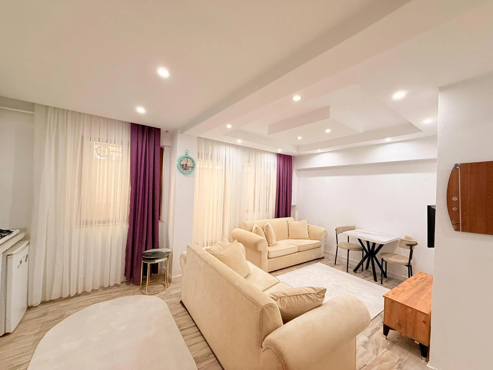 İSTİKLAL MAHALLESİ'NDE 1+1 APART küçük 4