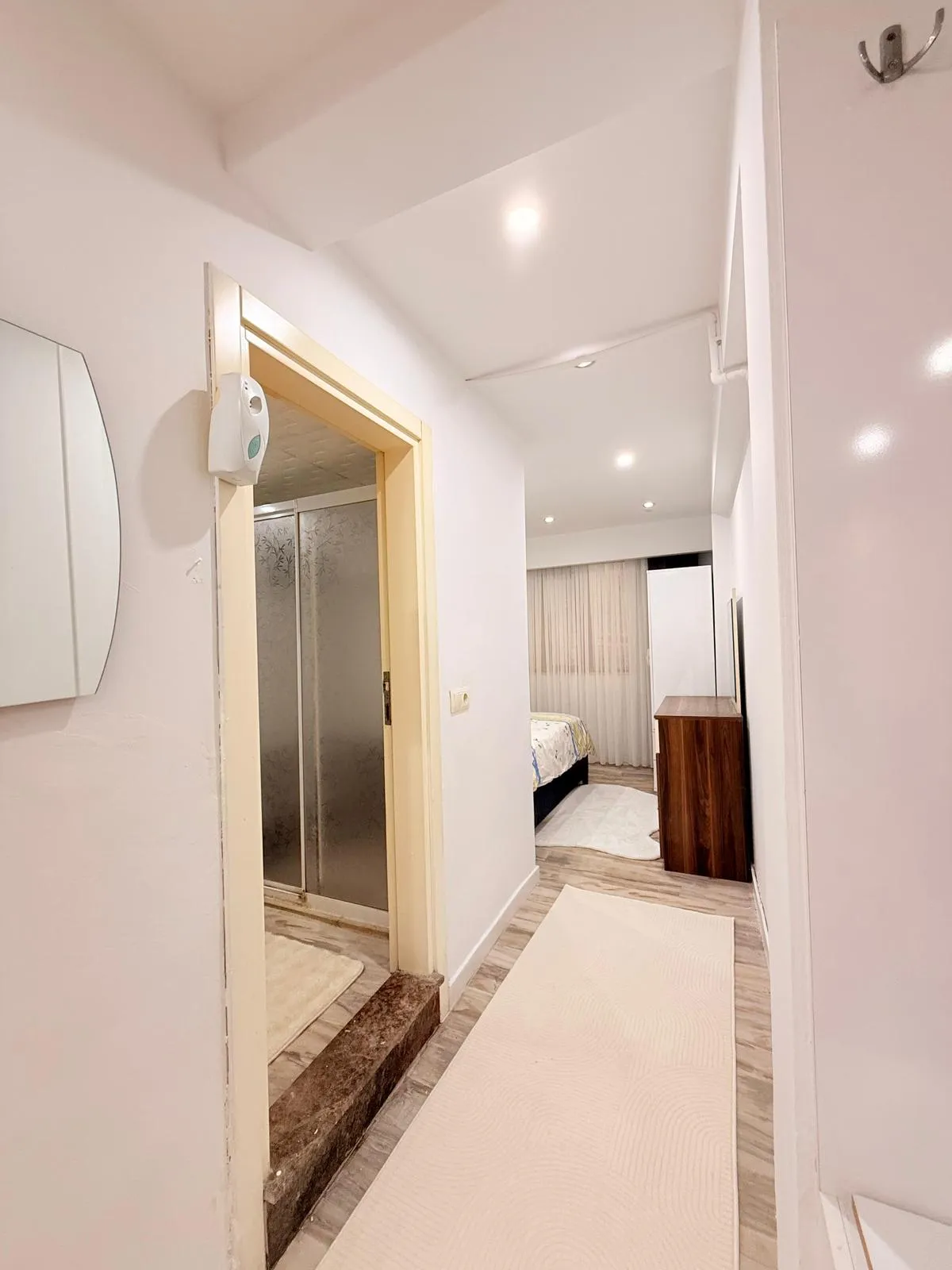 İSTİKLAL MAHALLESİ'NDE 1+1 APART küçük 9