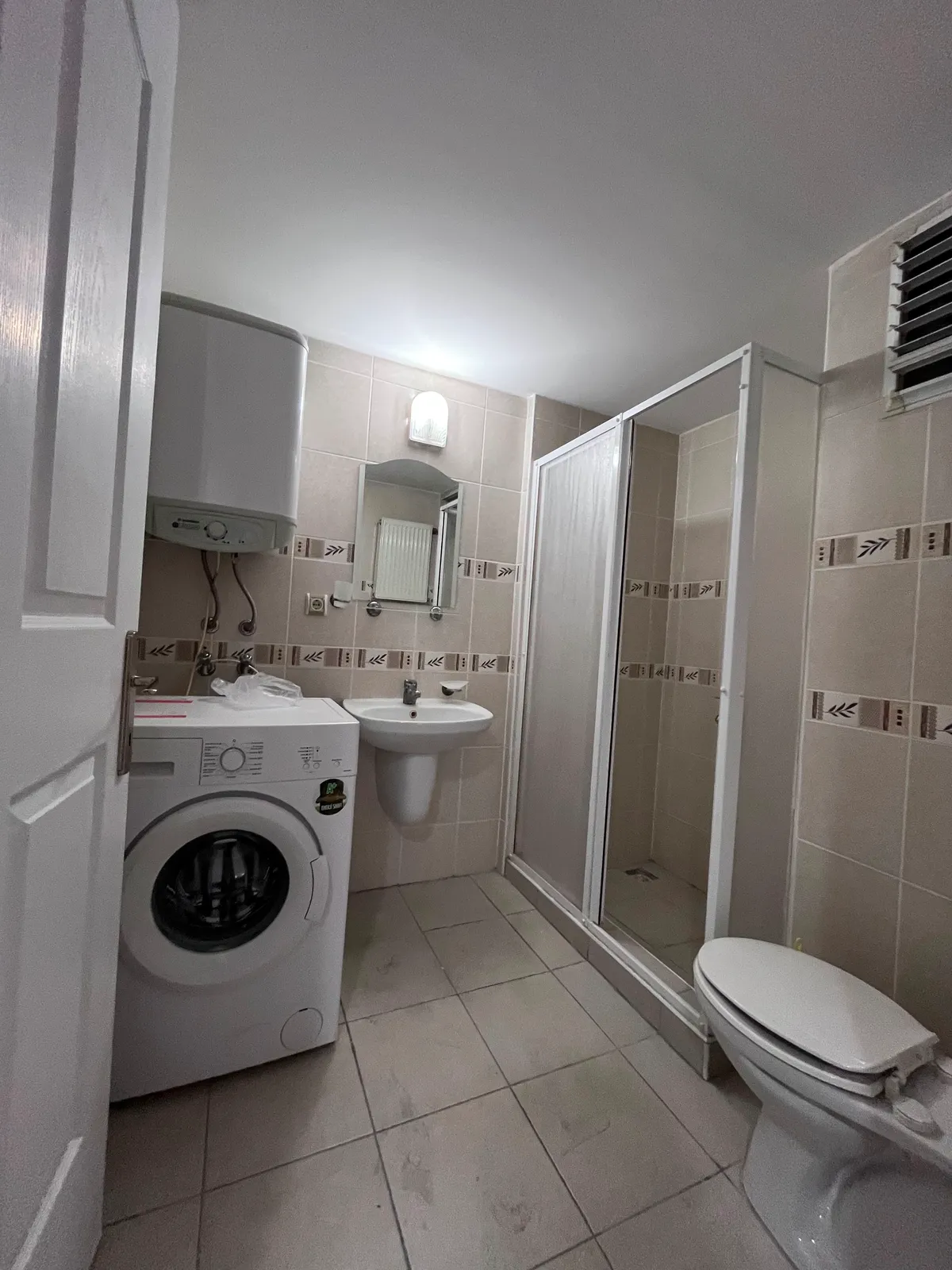 ZEYTİNKÖY MAHALLESİ'NDE  küçük 10