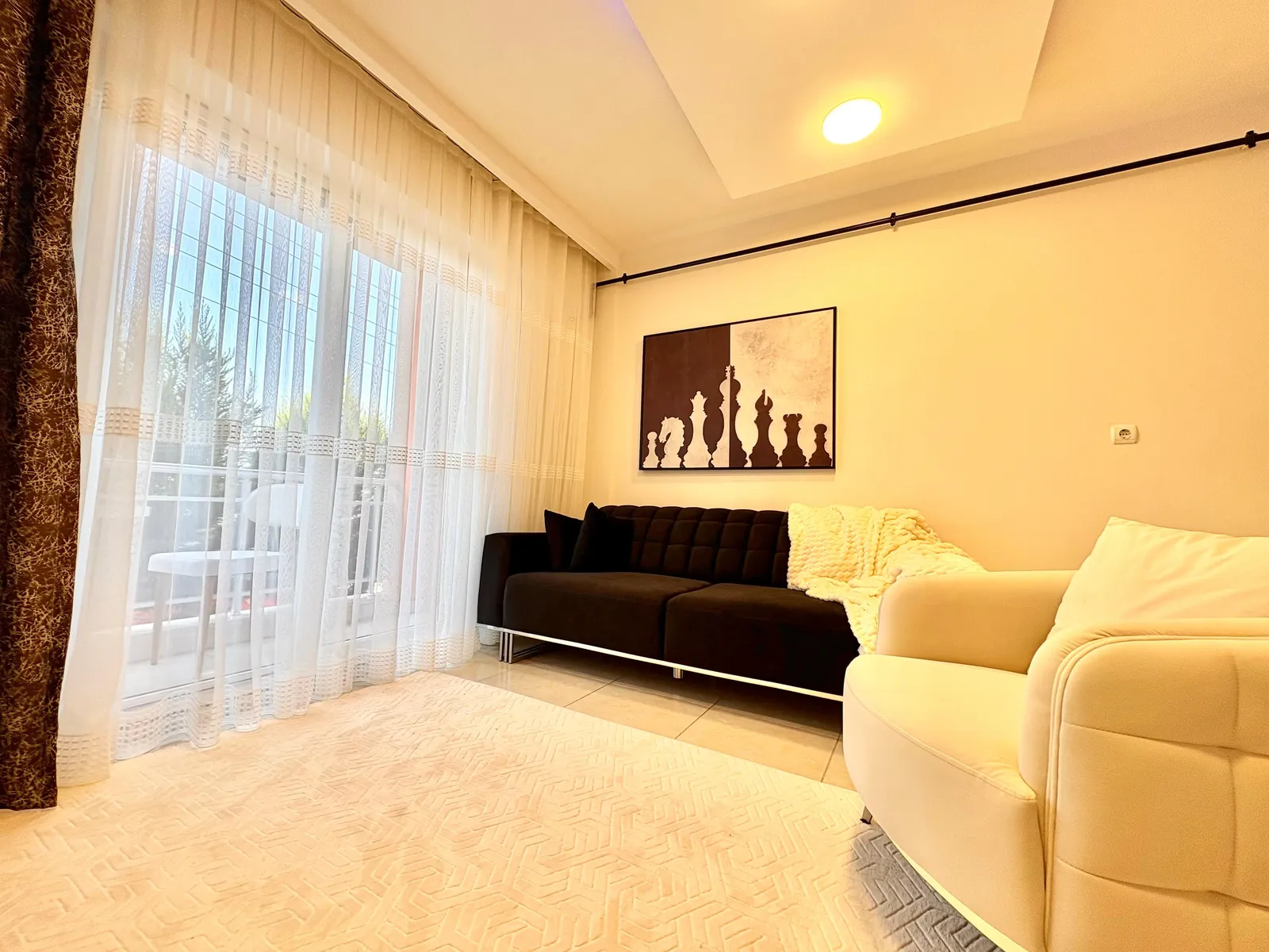 ASMALIEVLER MAHALLESİ'NDE 1+1 APART