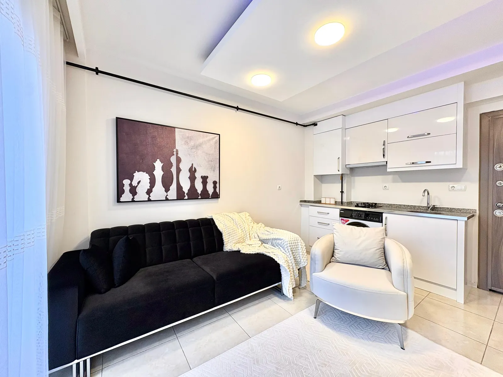 ASMALIEVLER MAHALLESİ'NDE 1+1 APART küçük 2
