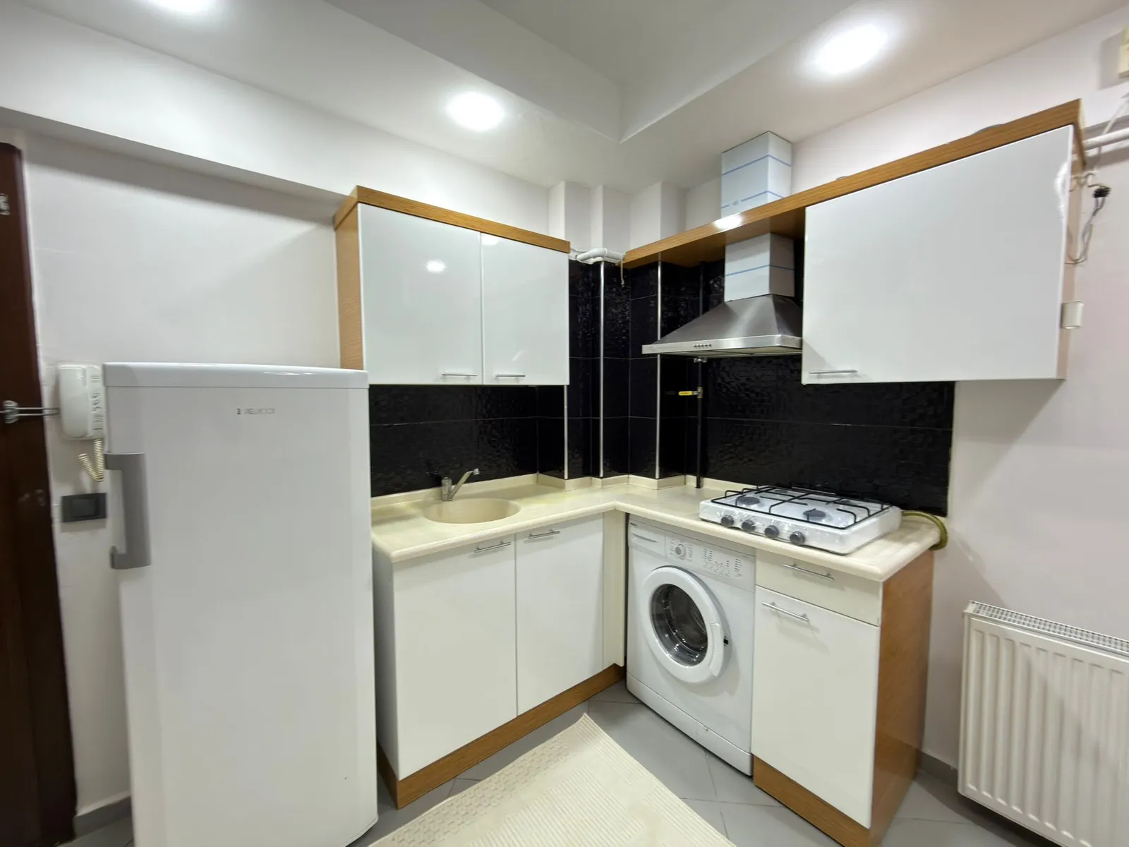 YUNUSEMRE MAHALLESİ'NDE 1+1 APART küçük 3