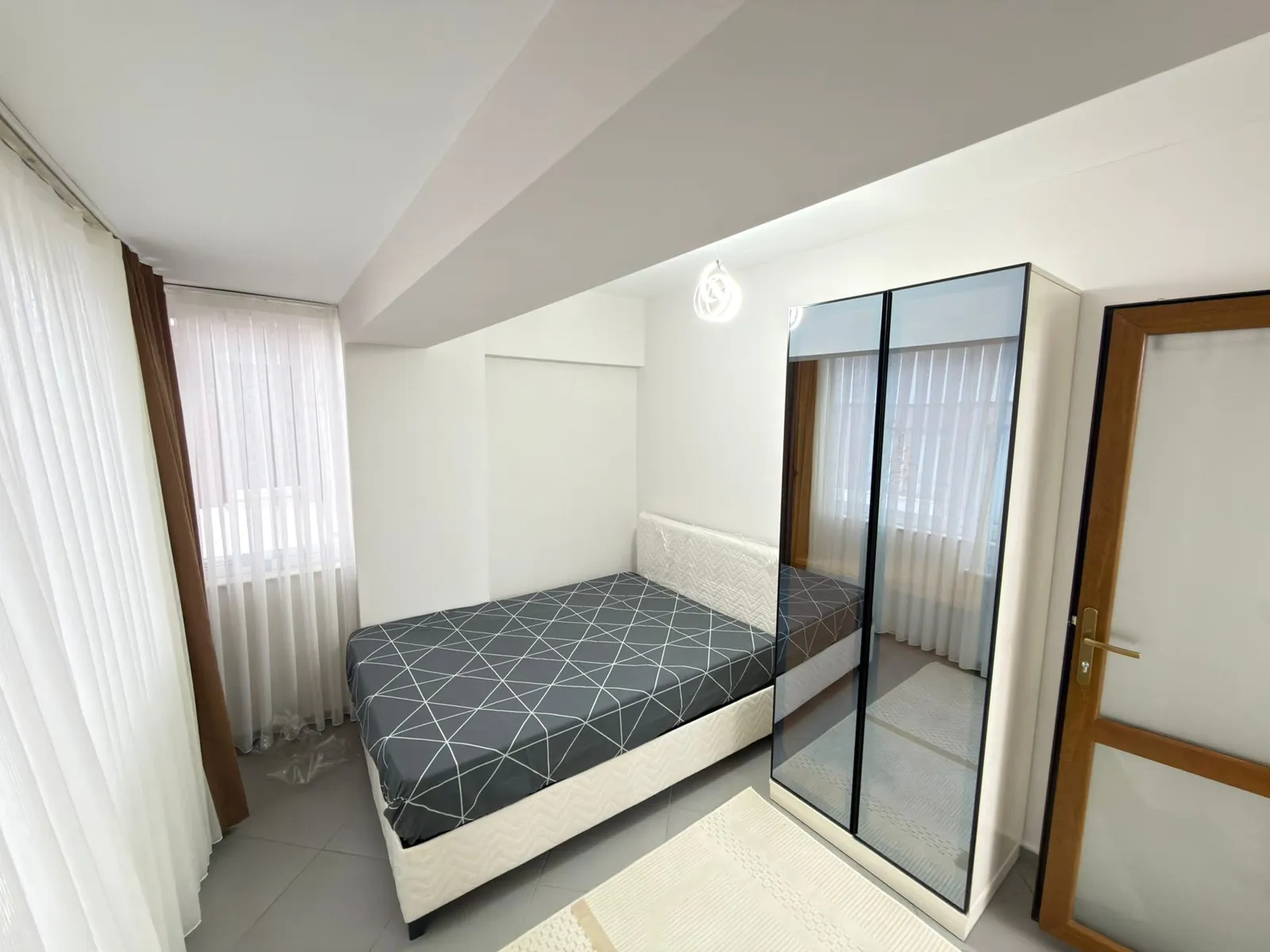 YUNUSEMRE MAHALLESİ'NDE 1+1 APART küçük 9