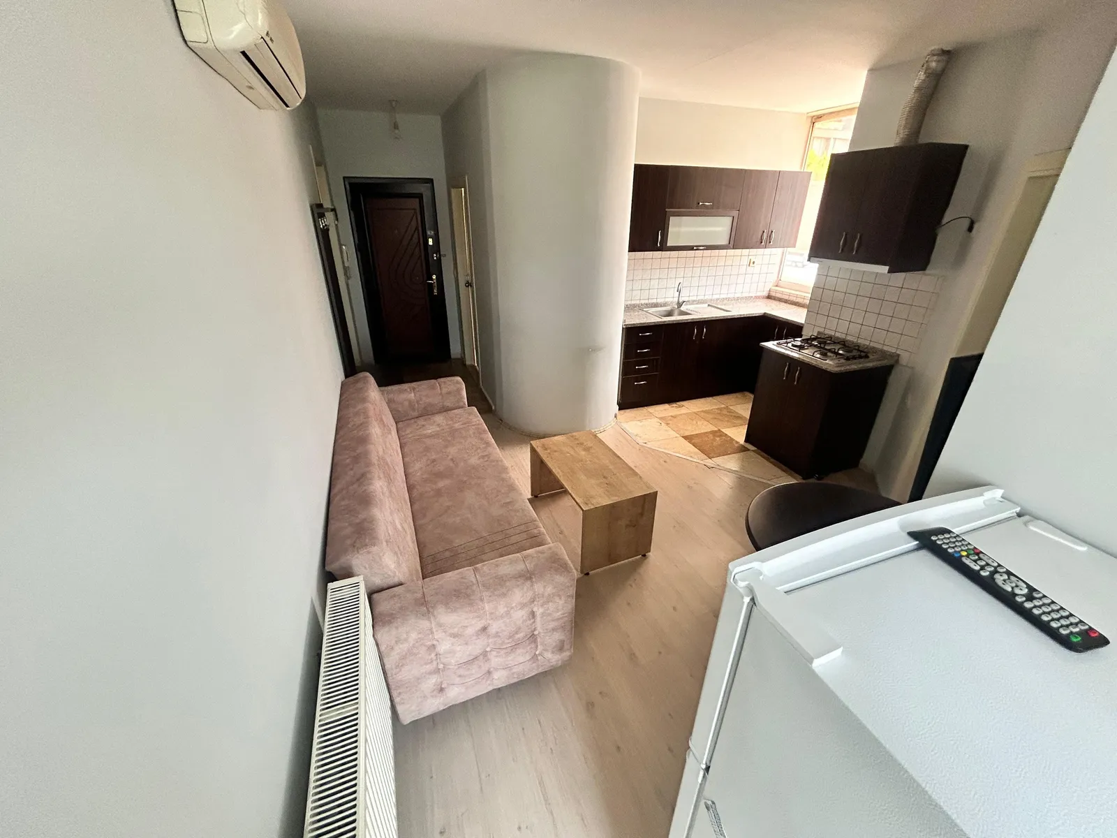 ASMALIEVLER'DE 2+1 APART (KLİMALI) BALKONLU