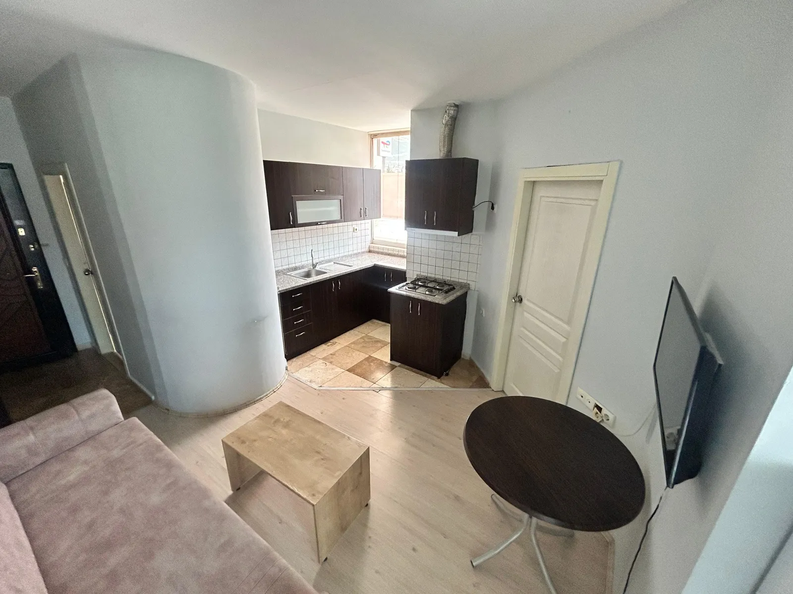 ASMALIEVLER'DE 2+1 APART (KLİMALI) BALKONLU küçük 3