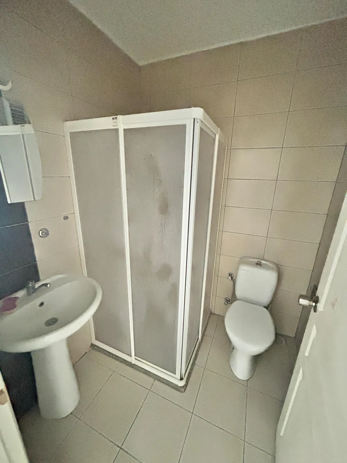 ASMALIEVLER'DE 2+1 APART (KLİMALI) BALKONLU küçük 9