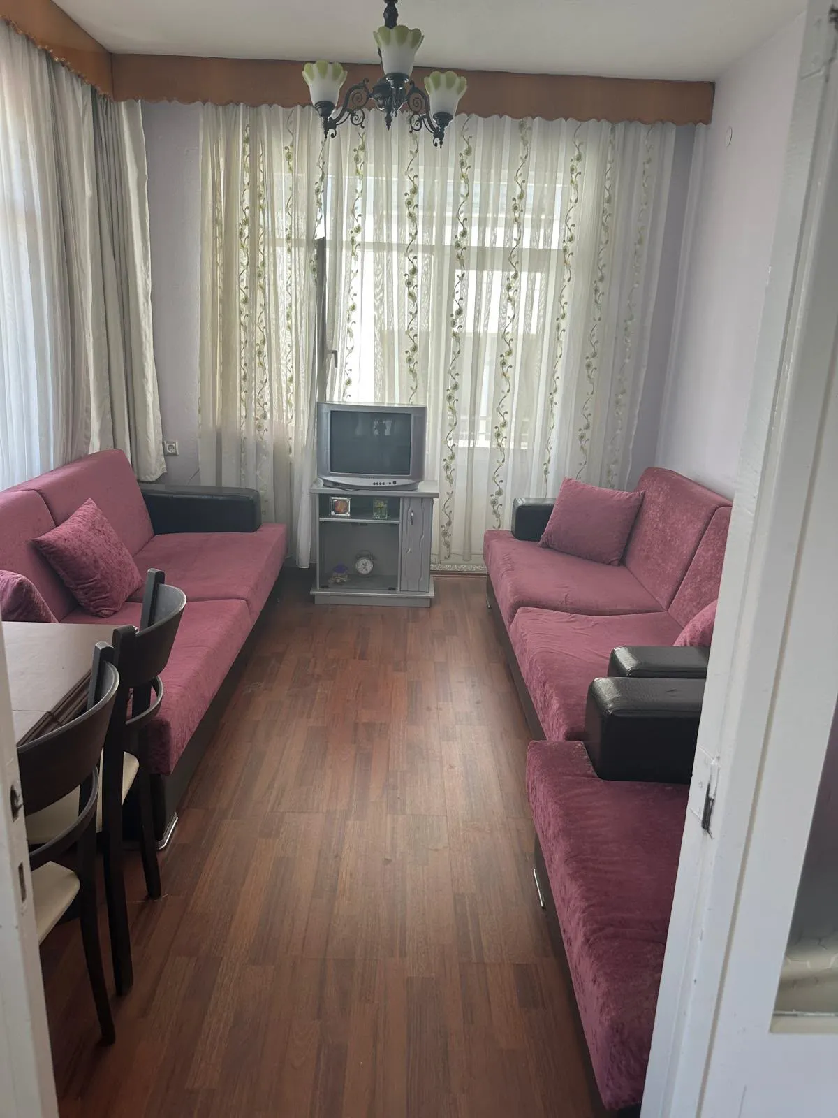 SIRAKAPILAR MAHALLESİ 