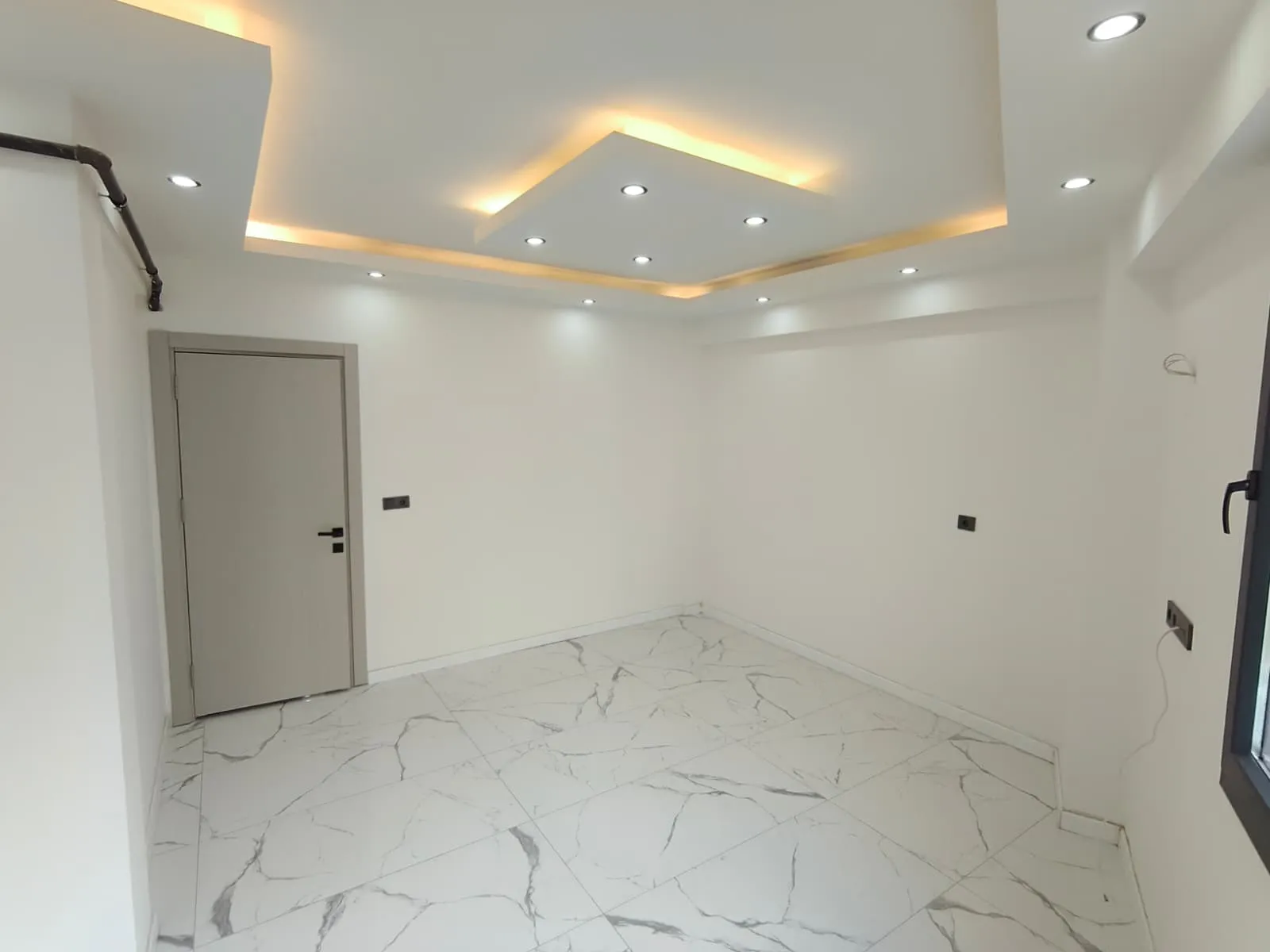 SIRAKAPILAR MAHALLESİ  küçük 8