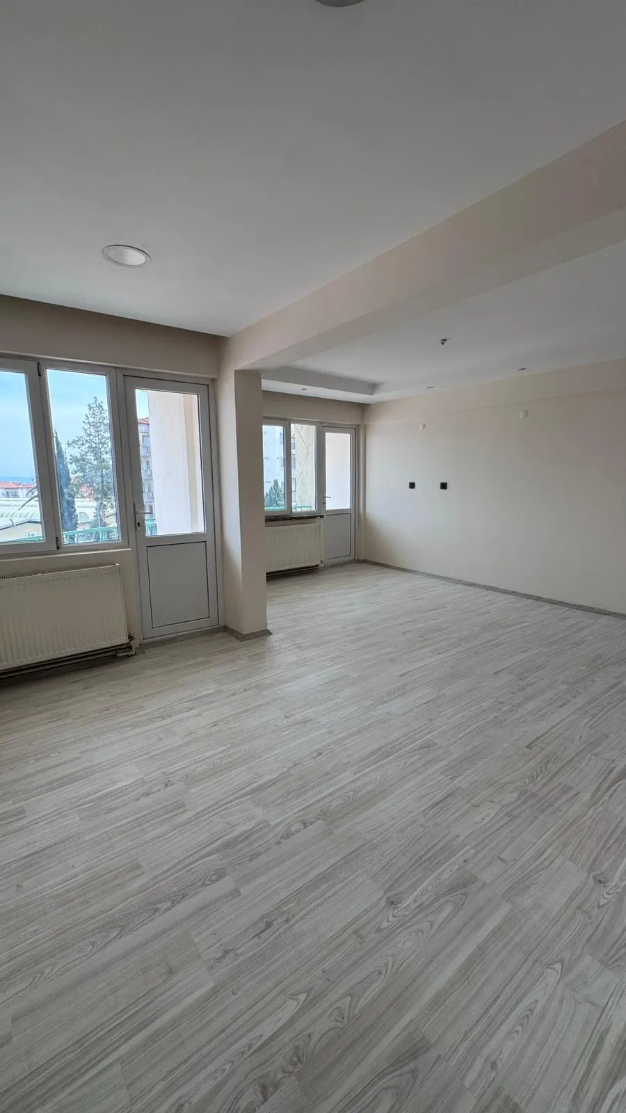 KINIKLI SİTELER'DE SATILIK 2+1 küçük 4